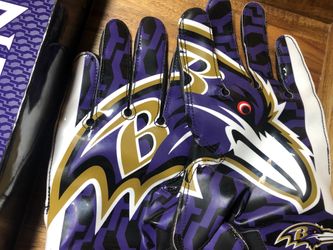 Ravens football gloves best sale youth