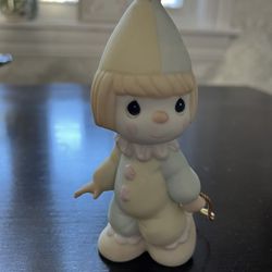Precious Moments Collectible 