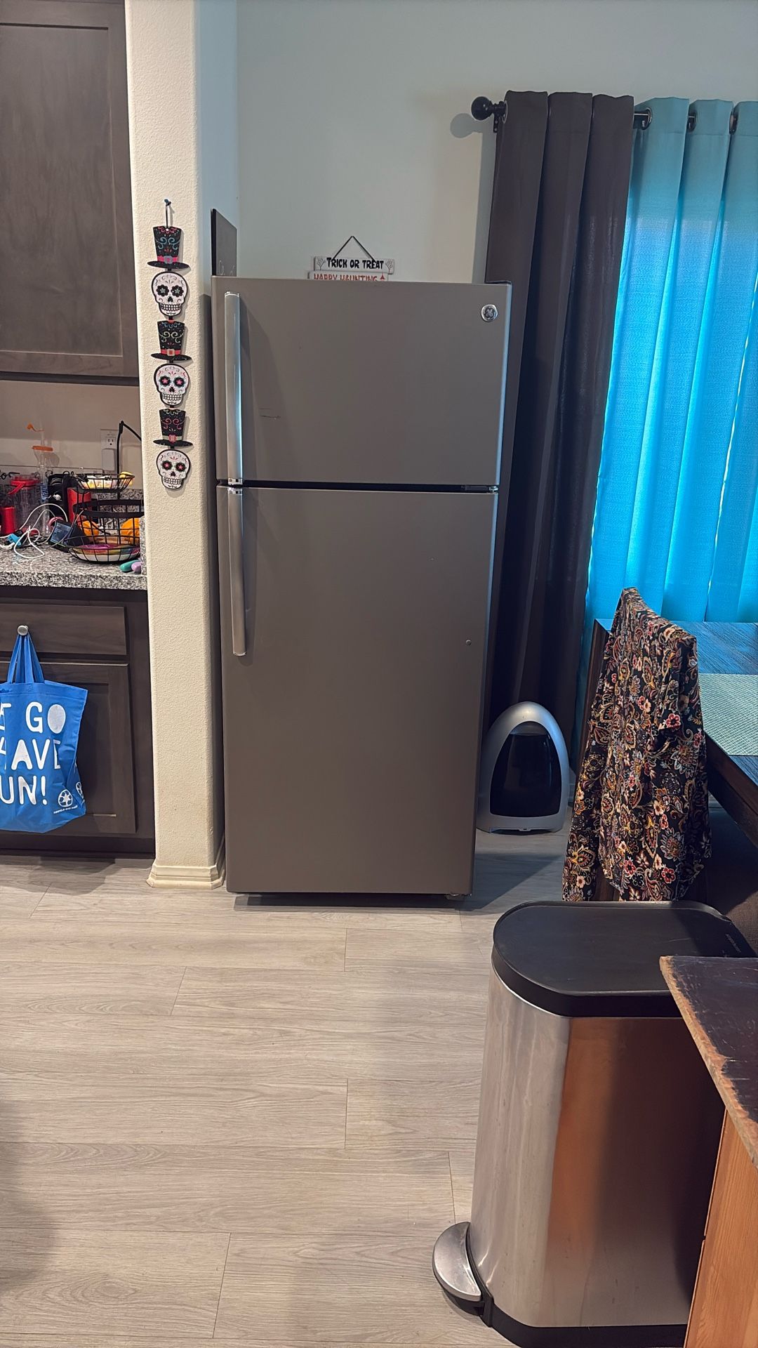 Refrigerator