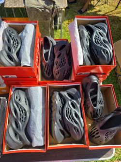 ZAPATOS  Yard sale