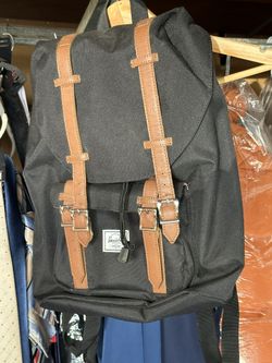 Herschel Bag. (new)