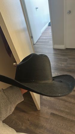 Cowboy hat