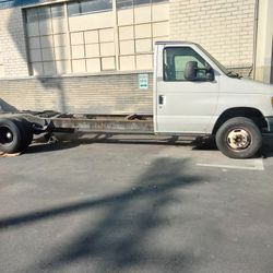 2001 Ford E350