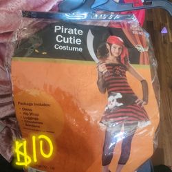 Halloween Costumes 