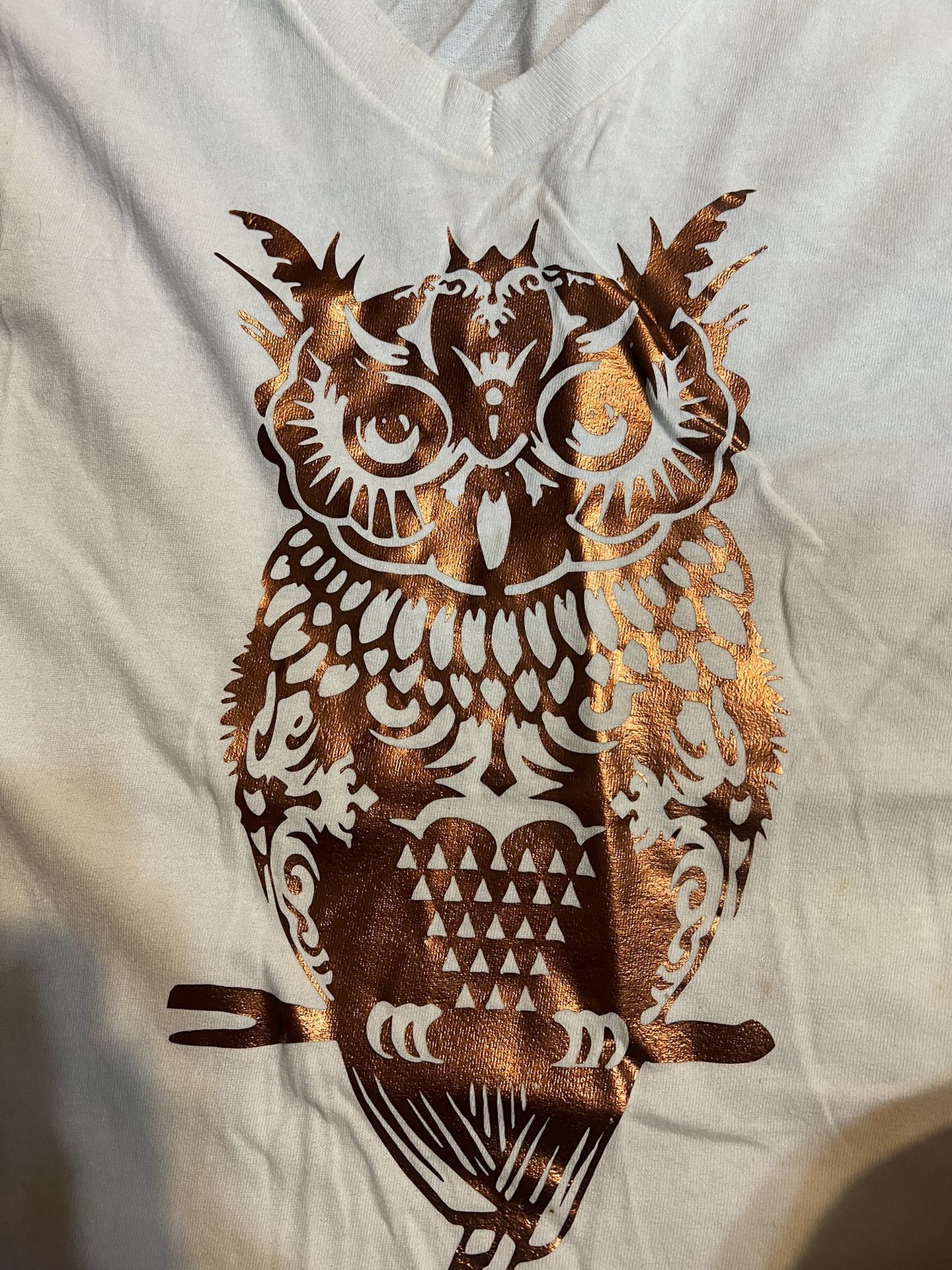 T-shirt With Bronze Owl