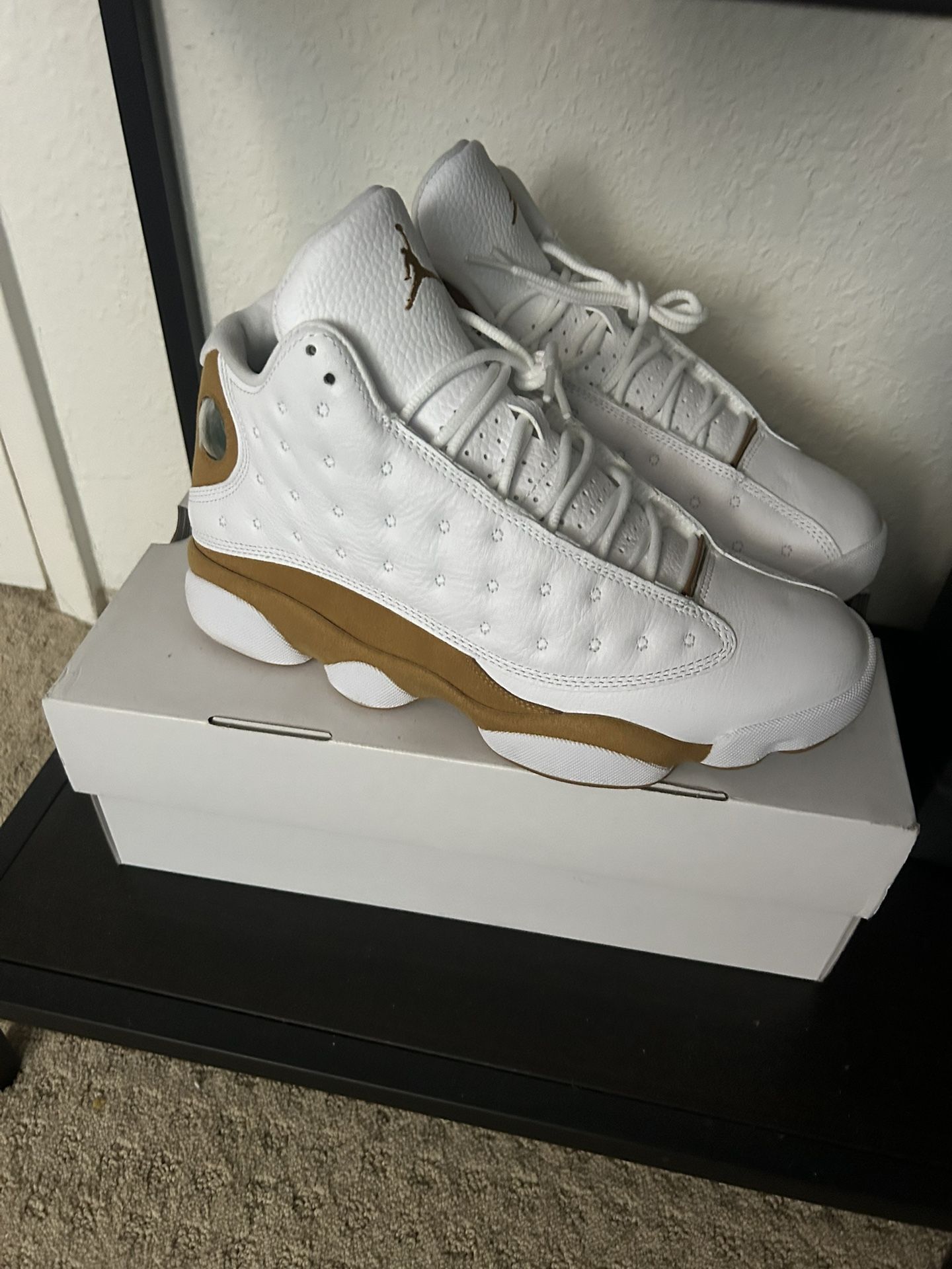 Jordan 13 White/wheat
