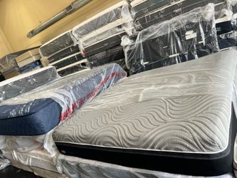 King sealy mattress set