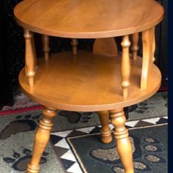 Colonial Maple 2-Tier Accent Table by George Bent - 24H x 19 Diameter  (it's brown and not yellow like it turned out in some of the pics )