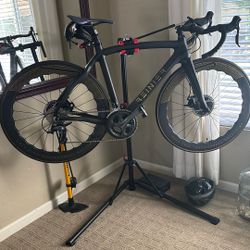 Fully Carbon  Road bike