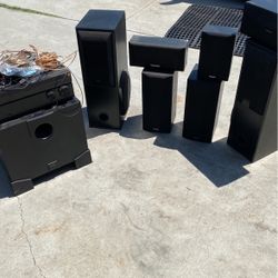 Home Theater System 