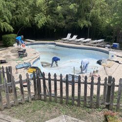 Chias pool plaster & Remodeling 