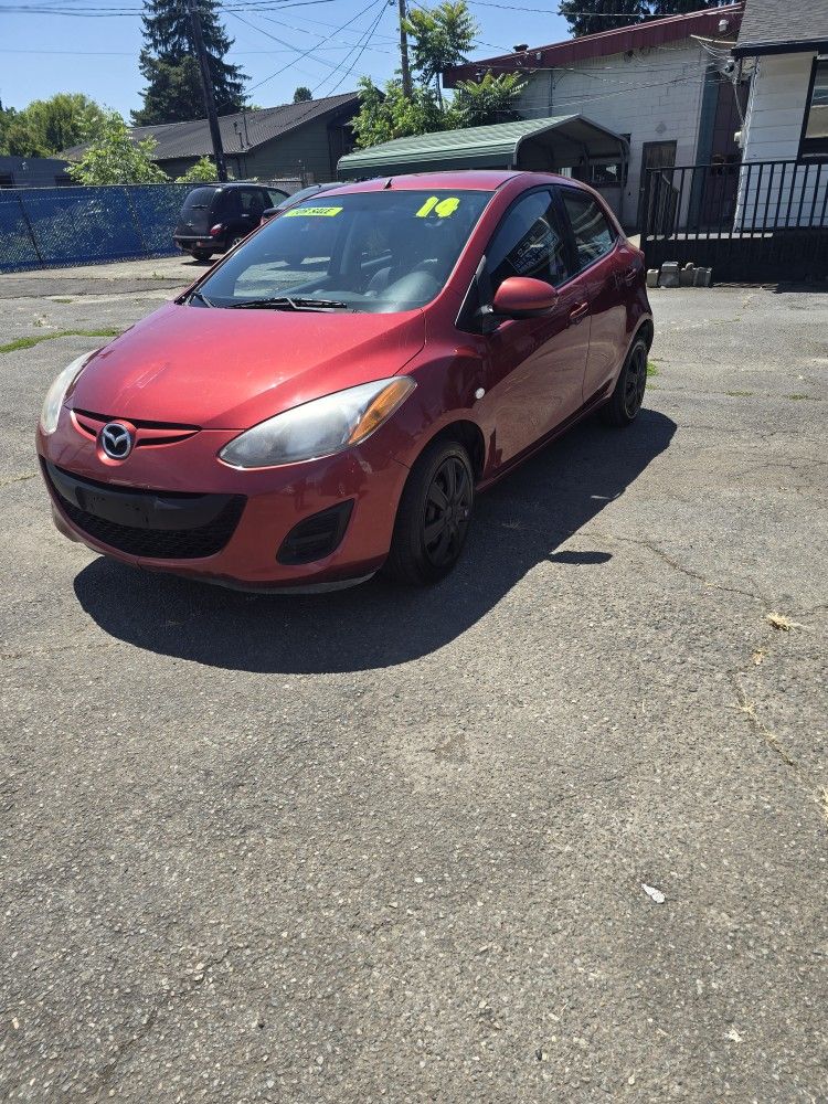 2014 Mazda Mazda2