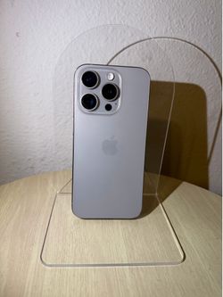 iPhone 15 Pro 128GB - Natural Titanium (Unlocked)