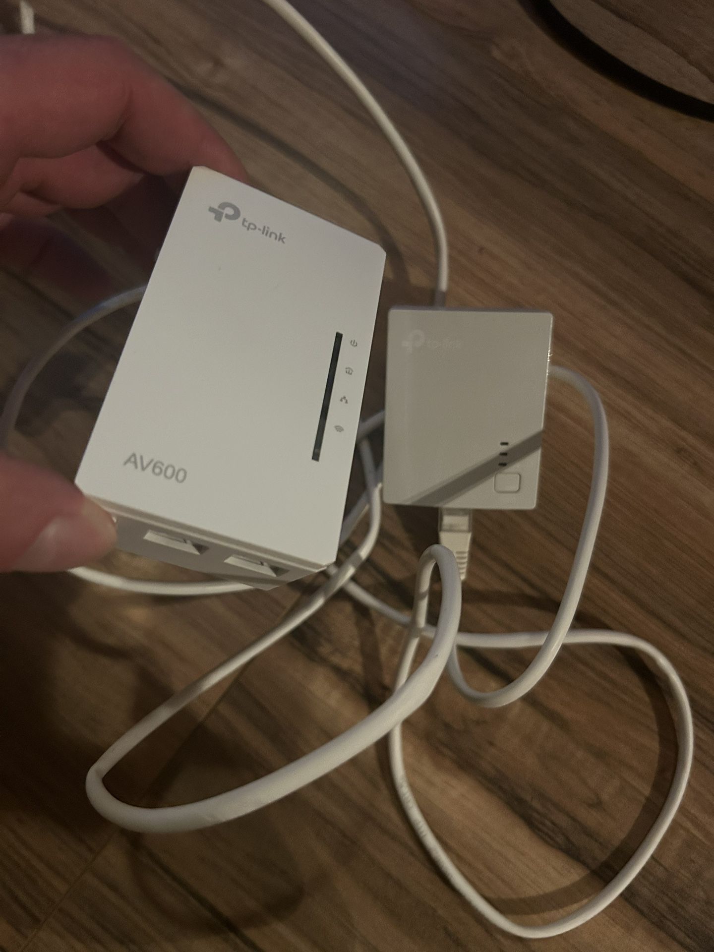 Tp-link Av600 Wifi Powerline Adaptor