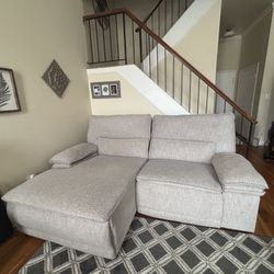 Electronic Recline Sofa With Chaise 