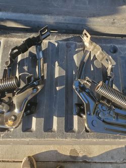 Impala hood hinges 59