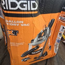 Ridgid 14 Gal. 6.0 Peak HP NXT Shop Vacuum Wet Dry Vac with Fine Dust Filter, Locking Hose, Wands and Attachments HD1400