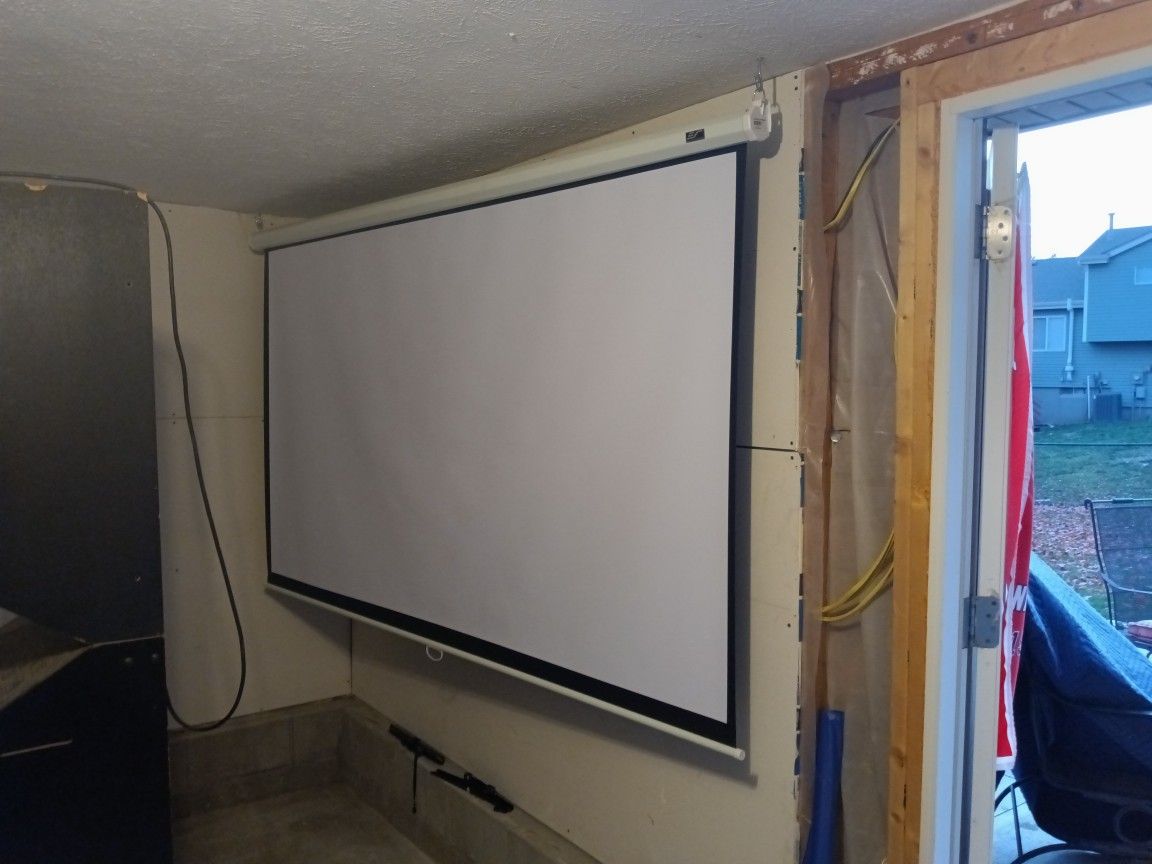 100" Elite Screen Pull Down Comes With 2 Hooks For Hanging