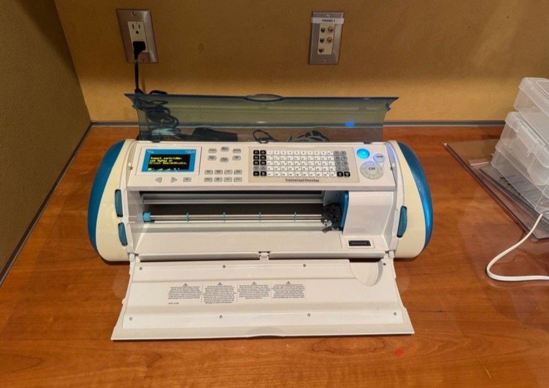 Cricut Expression Electronic Cutting Machine