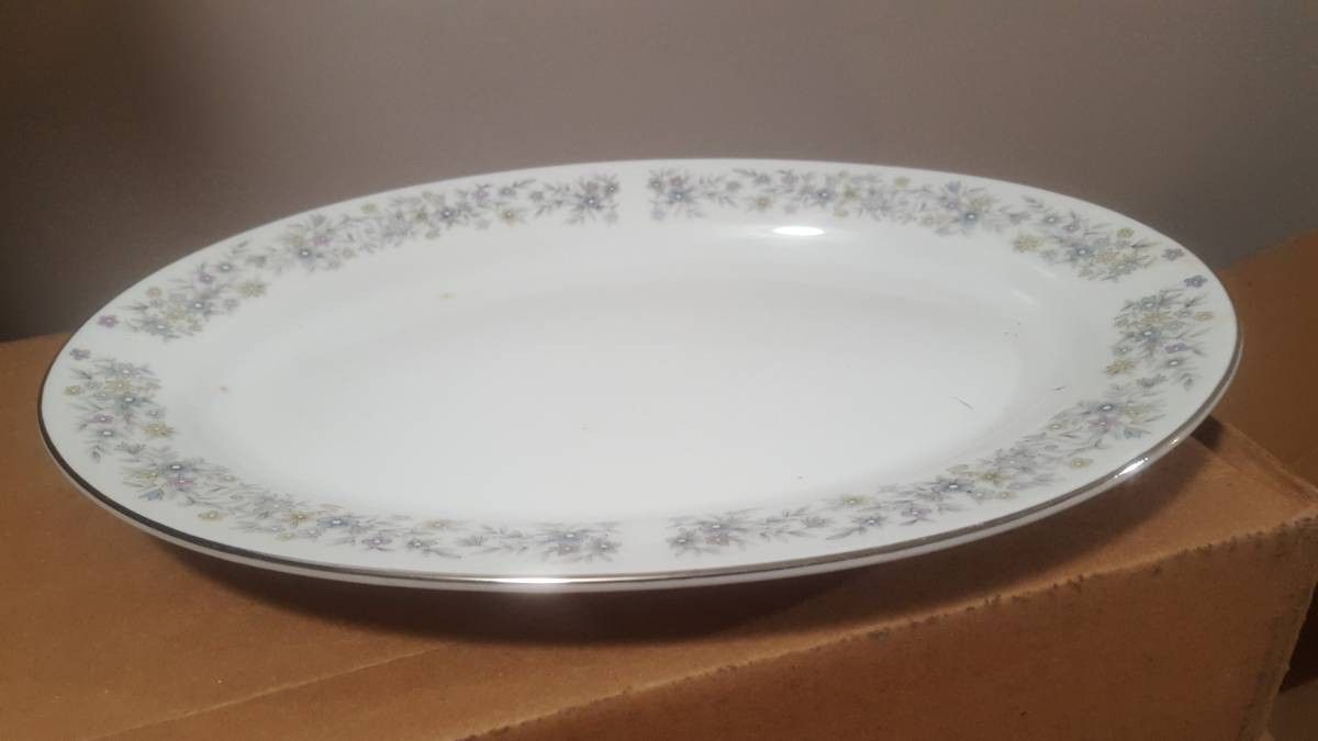Fine china service for 8