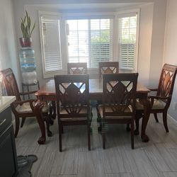 Dinning Room Table With 6 Chairs For Sale