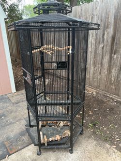 A&E Hexagonal Aviary Bird Cage “27x 30" x 69"