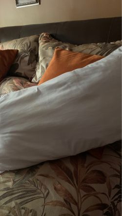 King size pillows