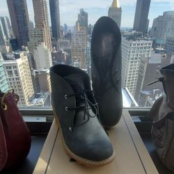 NEW Dirty Laundry Gray Booties Sz 7.5