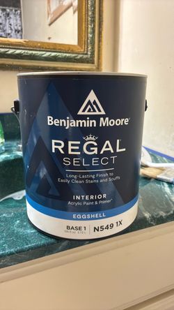 Benjamin Moore Regal Select Interior Paint 1 Gallon