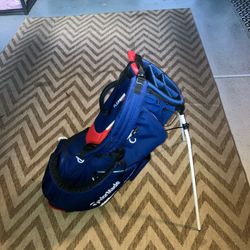 Taylor made golf bag
