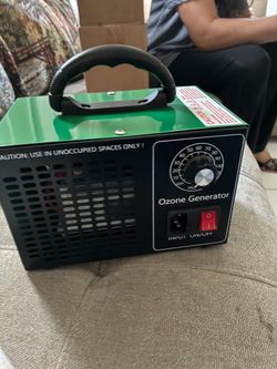 Ozone generator