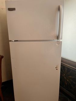 Frigidaire refrigerator