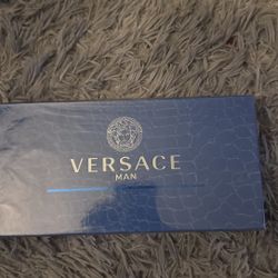 Versace Men’s Cologne Set