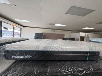 King Tempurpedic Adapt medium 2.0