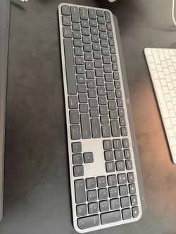Logitech MX Keys S Full-Size Wireless Backlit Keyboard - Graphite