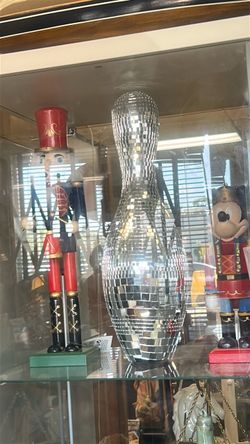 Mirror Mosaic Disco Ball Bowling Pin