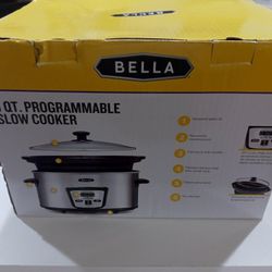 Bella 5 quart slow cooker Used Once