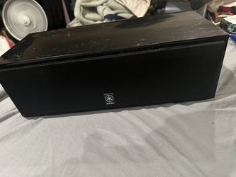 Yamaha Center Channel Speaker Like New