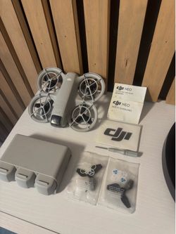 DJI Neo Bundle