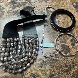 4 Pieces Of Costume Jewelry