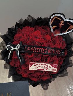 obsession spooky bouquet