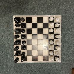 Vintage Chess Set Black And White 