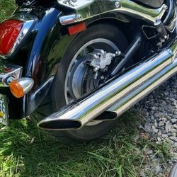 Suzuki Boulevard C109R