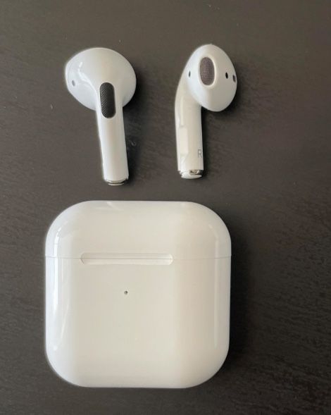 AirPod 4th Generation 