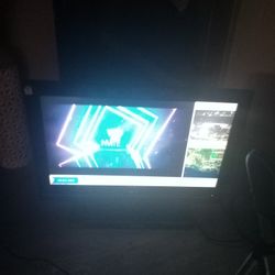 32 Inch Ld Flat Screen TV 