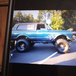 Chevy Blazer