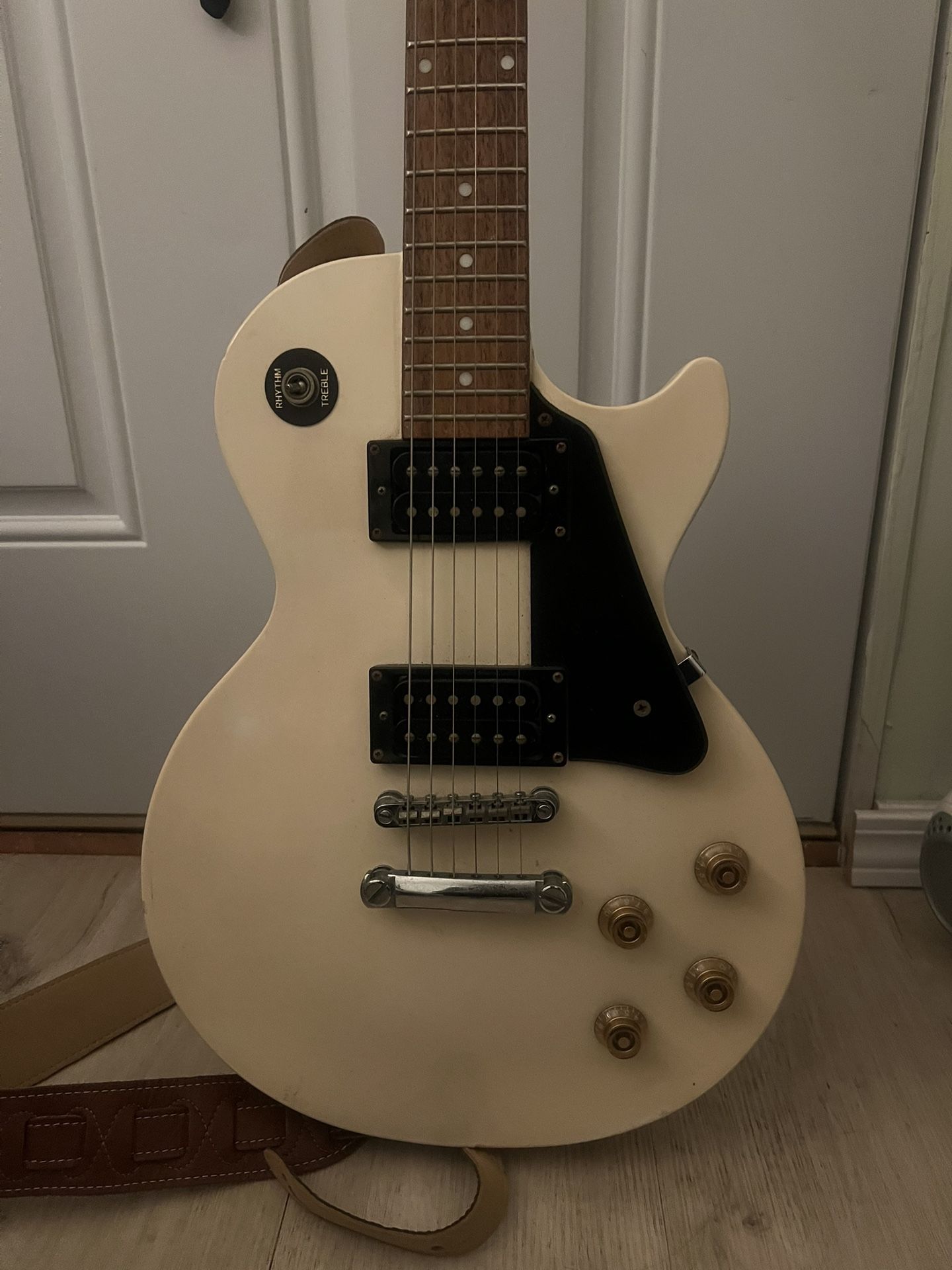 Epiphone Les Paul Electric Guitar