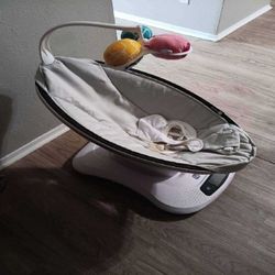 Cozy Infant Swing – Soft and Secure for Your Little One price fund