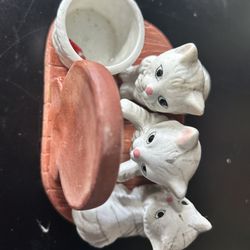 Kitten Figurines