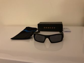 Gascan Matte Black/Grey Oakley Sunglasses (Brand New in box)